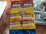 Dao cạo gillette vàng