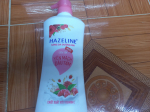 Sữa tắm Hazeline 670g
